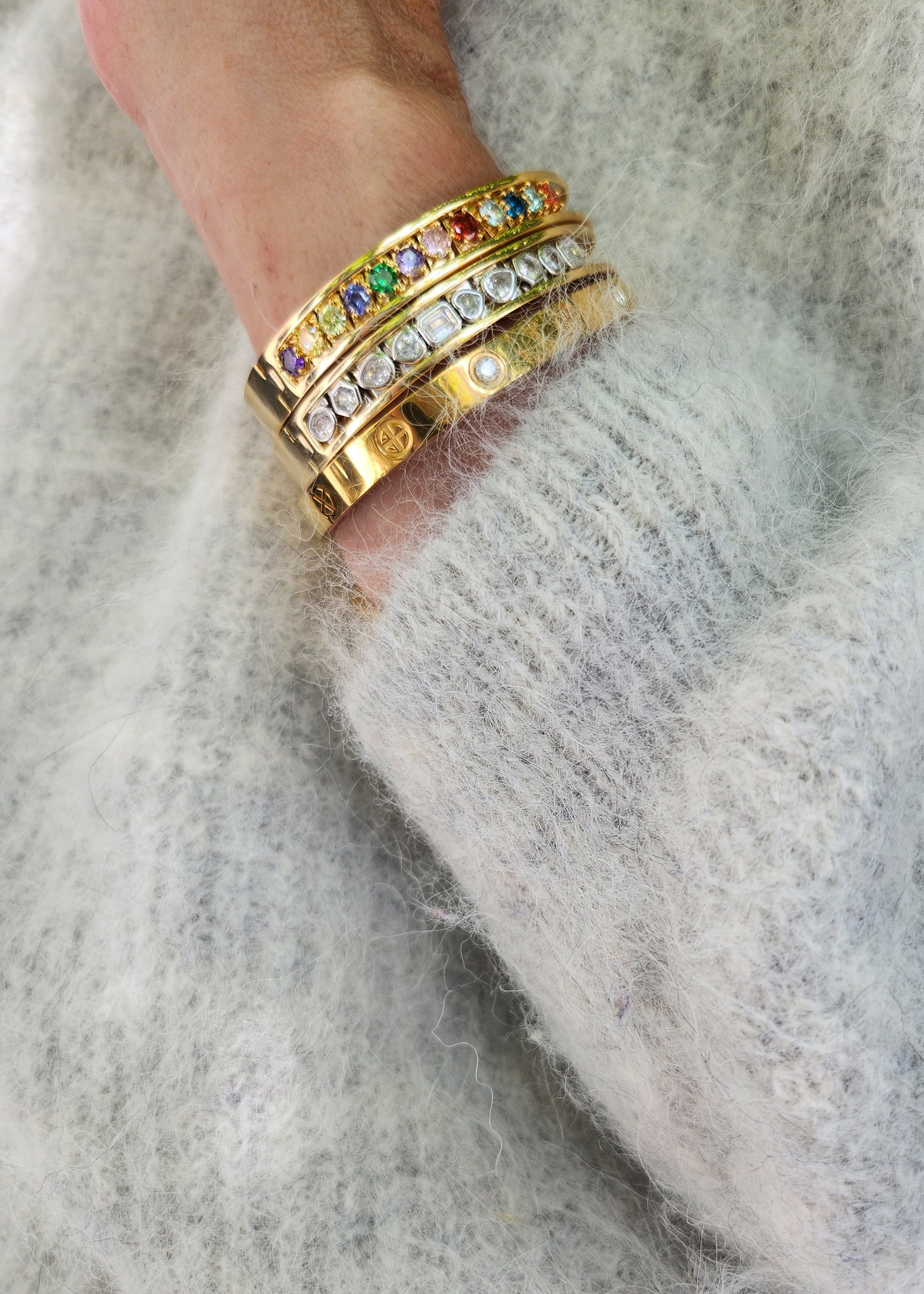 Jonc ouvrant "AURA GOLD"